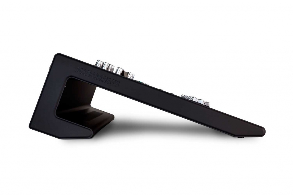 Allen&Heath Qu-24 CHROME